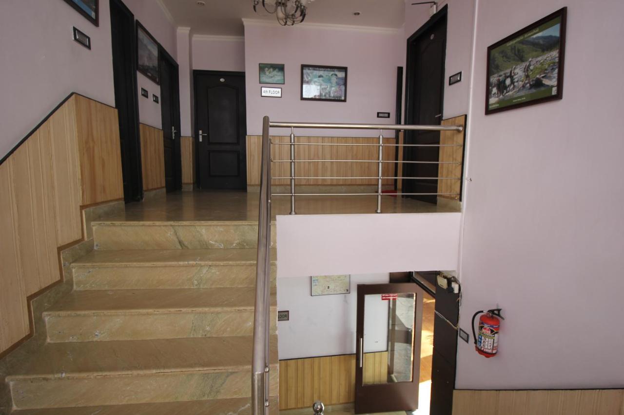 Hotel Holiday Hill, Near Mall Road, Mcleodganj# Parking#Restaurant Dharamshala Extérieur photo