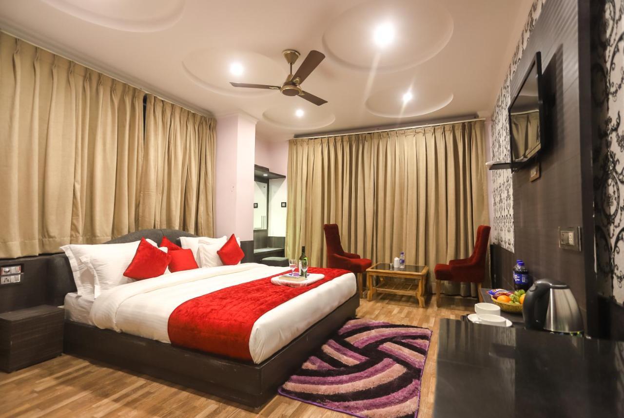 Hotel Holiday Hill, Near Mall Road, Mcleodganj# Parking#Restaurant Dharamshala Extérieur photo