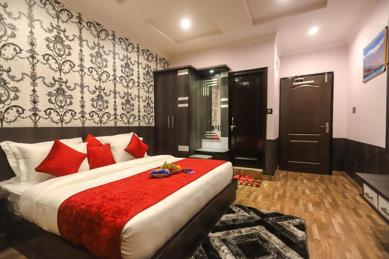 Hotel Holiday Hill, Near Mall Road, Mcleodganj# Parking#Restaurant Dharamshala Extérieur photo
