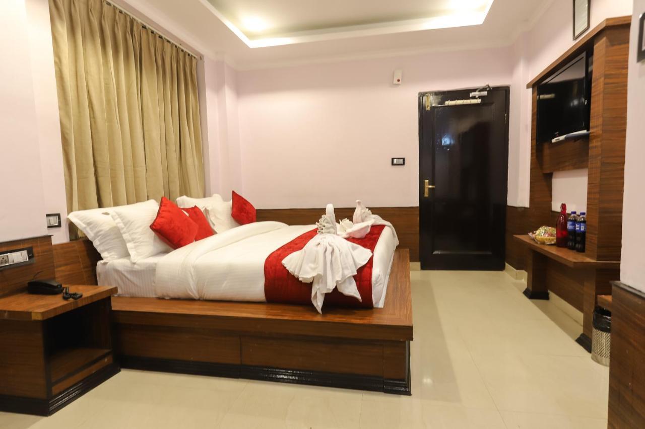 Hotel Holiday Hill, Near Mall Road, Mcleodganj# Parking#Restaurant Dharamshala Extérieur photo